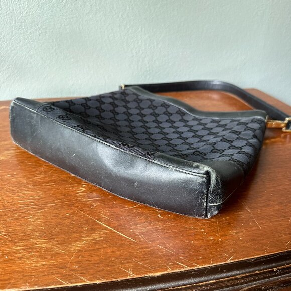 GUCCI Small Canvas Shoulder Bag | black w gold hardware - Picture 7 of 12